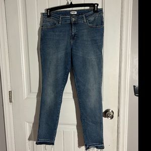 Wrangler Skinny Jeans with Raw Hem